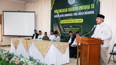 Farhan Minta Ulama Tak Hanya Redam Konflik, tapi Jadi Pelita bagi Masyarakat Bandung