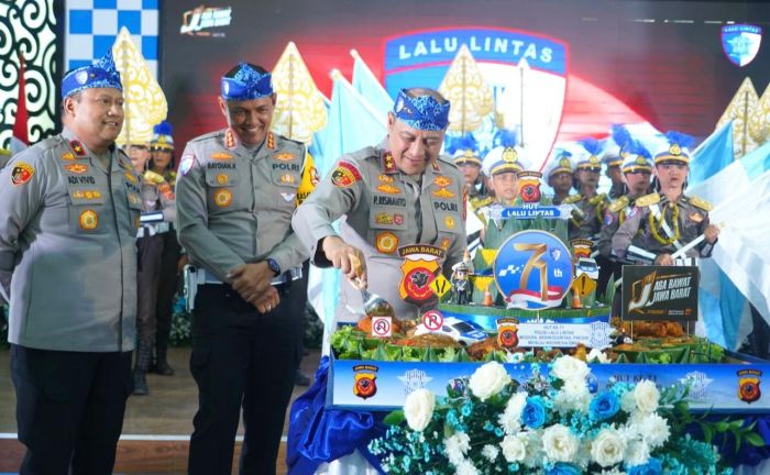 Hari Lalu Lintas Bhayangkara ke-71, Ditlantas Polda Jabar Perkuat Pelayanan Presisi dan Kolaborasi
