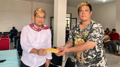 BAZNAS Jabar Salurkan Bantuan Rp300 Juta untuk Korban Kebakaran SPBE Cimuning Bekasi