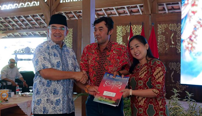 Tak Sekadar KTP, Pemkot Bandung Pastikan Seluruh Siklus Hidup Warga Tercatat