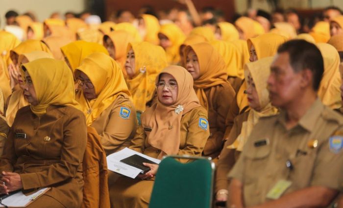 Sekda Bandung Minta ASN Gerak Cepat Tanggapi Keluhan Warga, Pelayanan Publik Jadi Sorotan